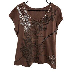 Brown Short-Sleeve V-Neck Graphic Tee Studded Lace-Up Detail